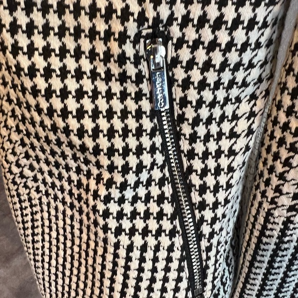 Calvin Klein Women’s Large black and white jacket - Picture 4 of 6